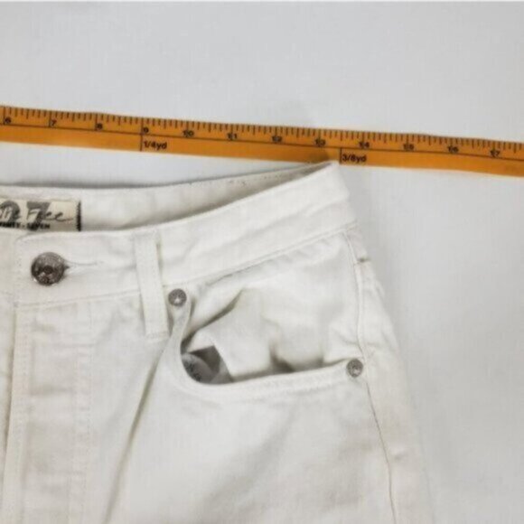 We The Free White Cropped Raw Hem Flare Jeans Size 27 - Picture 12 of 15